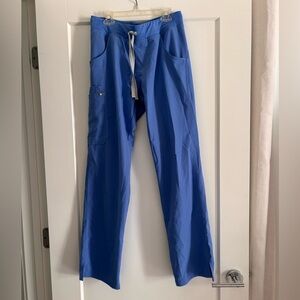 Figs basic ceil scrub pant size small! NWOT